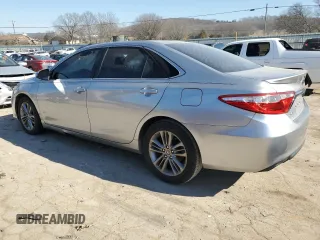 2015 Toyota Camry XLE with VIN 4T1BF1FK2FU083563, listed as a Copart auction lot 41492654 with 221,437 mi miles and Clean Title. Bid and sale history available at carsss.com. Image 2.