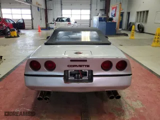 1987 Chevrolet Corvette with VIN 1G1YY3180H5120101, listed as a Copart auction lot 52721005 with 113,894 mi miles and Clean Title. Bid and sale history available at carsss.com. Image 6.