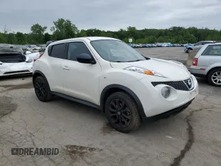 2014 Nissan Juke S with VIN JN8AF5MR5ET361355, listed as a Copart auction lot 61156855 with 133,439 mi miles and Clean title. Bid and sale history available at DreamBid. Image 4.