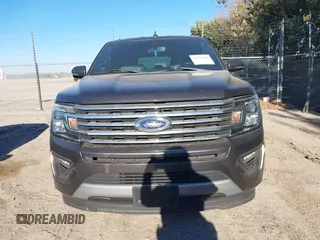 2019 Ford Expedition XLT with VIN 1FMJU1HT5KEA76330, listed as a IAAI auction lot 41171664 with 89,548 mi miles. Bid and sale history available at carsss.com. Image 12.
