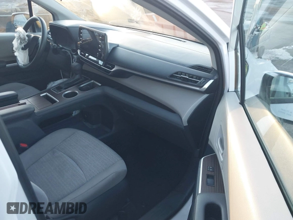 2022 Toyota Sienna LE с VIN 5TDKRKEC3NS115774, выставлен на аукционе IAAI как лот 41396838 с пробегом 59 552 миль миль и . История ставок и продаж доступна на DreamBid. Изображение 5.
