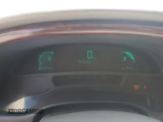 2003 Cadillac DeVille z VIN 1G6KD54Y93U258835, wystawiony jako Copart lot #52595785 z przebiegiem 215 289 mil mil oraz Szkody całkowita. Historia ofert i sprzedaży dostępna na DreamBid. Obrazek 9.