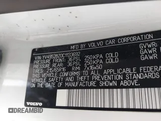 2012 Volvo XC70 3.2L with VIN YV4952BZ0C1133692, listed as a IAAI auction lot 42013093 with 153,678 mi miles and . Bid and sale history available at DreamBid. Image 9.