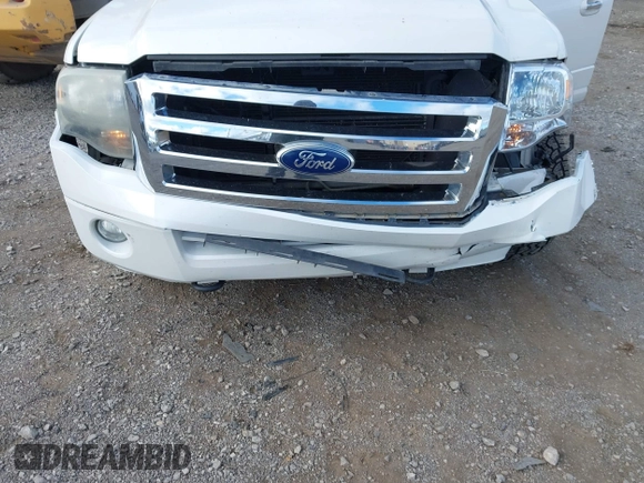 2011 Ford Expedition EL Limited with VIN 1FMJK2A59BEF05119, listed as a IAAI auction lot 40565102 with 216,751 mi miles. Bid and sale history available at carsss.com. Image 6.