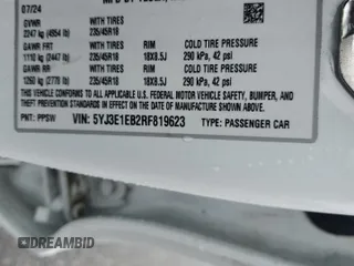 2024 Tesla Model 3 Long Range with VIN 5YJ3E1EB2RF819623, listed as a Copart auction lot 44814315 with 4,400 mi miles and Salvage Title. Bid and sale history available at DreamBid. Image 15.