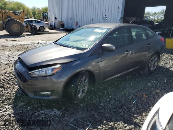 2018 Ford Focus SE with VIN 1FADP3FE5JL255010, listed as a Copart auction lot 54478335 with 118,074 mi miles and Salvage Title. Bid and sale history available at carsss.com. Image 1.