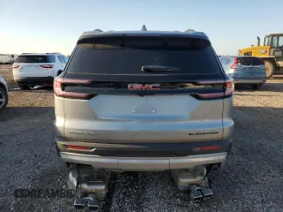 2024 GMC Acadia FWD Elevation z VIN 1GKENKKS4RJ155213, wystawiony jako Copart lot #45335845 z przebiegiem 15 547 mil mil oraz Szkoda całkowita • Salvage title. Historia ofert i sprzedaży dostępna na DreamBid. Obrazek 6.