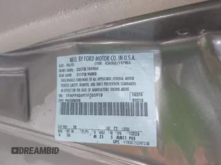 2001 Ford Mustang Standard с VIN 1FAFP40491F205918, выставлен на аукционе IAAI как лот 42221513 с пробегом Не указан миль и . История ставок и продаж доступна на DreamBid. Изображение 9.