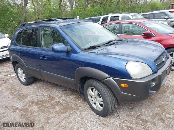 2006 Hyundai Tucson GLS with VIN KM8JN72D36U409525, listed as a IAAI auction lot 42082119 with 142,163 mi miles. Bid and sale history available at carsss.com. Image 1.