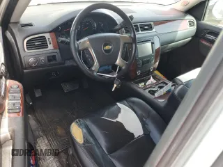 2013 Chevrolet Avalanche LTZ with VIN 3GNMCGE0XDG321451, listed as a Copart auction lot 47413935 with 174,216 mi miles and Salvage title. Bid and sale history available at DreamBid. Image 8.