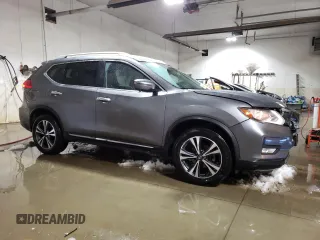 2017 Nissan Rogue S with VIN JN8AT2MV0HW262918, listed as a Copart auction lot 41687643 with 77,417 mi miles and . Bid and sale history available at DreamBid. Image 4.