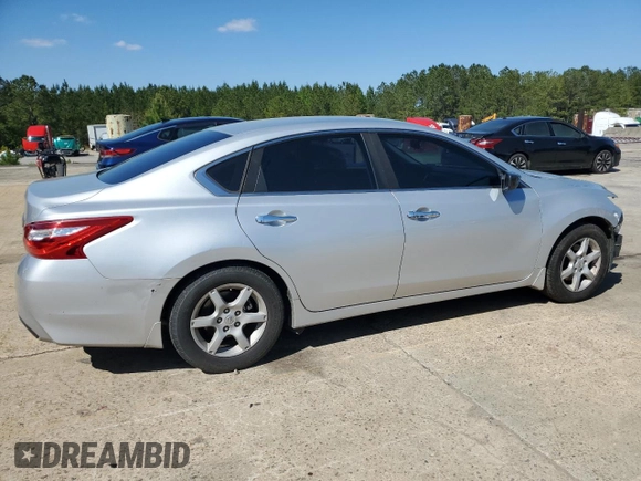 2016 Nissan Altima SR with VIN 1N4AL3AP4GC203318, listed as a Copart auction lot 52206965 with 247,955 mi miles and Salvage Title. Bid and sale history available at DreamBid. Image 3.