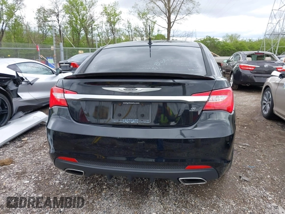 2014 Chrysler 200 Touring z VIN 1C3CCBBG9EN176683, wystawiony jako IAAI lot #42060591 z przebiegiem 115 408 mil mil oraz . Historia ofert i sprzedaży dostępna na DreamBid. Obrazek 16.