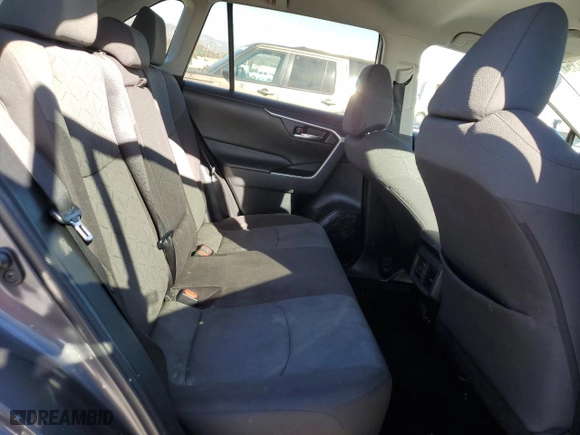 2022 Toyota RAV4 XLE with VIN 2T3W1RFV8NW206412, listed as a Copart auction lot 42016035 with 63,808 mi miles and Salvage Title. Bid and sale history available at carsss.com. Image 11.