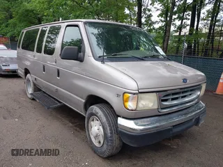 2001 Ford Econoline Passenger XL с VIN 1FBSS31S71HB54782, выставлен на аукционе IAAI как лот 42265547 с пробегом 193 341 миль миль и . История ставок и продаж доступна на DreamBid. Изображение 1.
