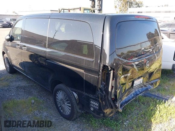 2023 Mercedes-Benz Metris with VIN W1WV0FEY4P4296493, listed as a IAAI auction lot 41456495 with 18,007 mi miles and . Bid and sale history available at DreamBid. Image 3.