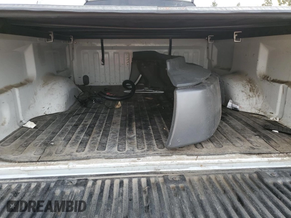 2011 Ford F-150 XL с VIN 1FTMF1EM1BFC21219, выставлен на аукционе Copart как лот 77888384 с пробегом 193 434 миль миль и Списание • Salvage title. История ставок и продаж доступна на DreamBid. Изображение 10.