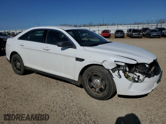 2014 Ford Police Interceptor z VIN 1FAHP2MK9EG101984, wystawiony jako Copart lot #55168275 z przebiegiem 159 403 mil mil oraz Szkoda całkowita • Salvage title. Historia ofert i sprzedaży dostępna na DreamBid. Obrazek 4.