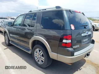 2007 Ford Explorer Eddie Bauer z VIN 1FMEU64E37UA97616, wystawiony jako IAAI lot #42761472 z przebiegiem 220 385 mil mil oraz . Historia ofert i sprzedaży dostępna na DreamBid. Obrazek 3.