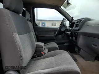 2000 Nissan Frontier XE with VIN 1N6DD26S4YC412262, listed as a Copart auction lot 53858205 with 172,428 mi miles and Clean title. Bid and sale history available at DreamBid. Image 10.