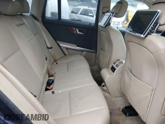 2010 Mercedes-Benz GLK 350 z VIN WDCGG8HBXAF299875, wystawiony jako Copart lot #58207195 z przebiegiem 151 597 mil mil oraz Szkoda całkowita • Salvage title. Historia ofert i sprzedaży dostępna na DreamBid. Obrazek 11.