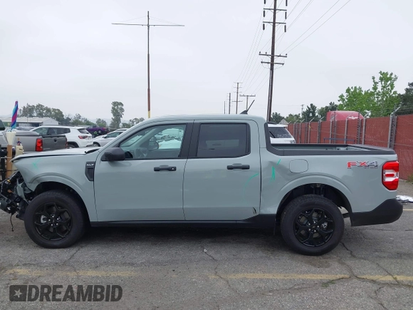 2024 Ford Maverick XLT z VIN 3FTTW8J9XRRA59173, wystawiony jako IAAI lot #42167848 z przebiegiem 1679 mil mil oraz . Historia ofert i sprzedaży dostępna na DreamBid. Obrazek 15.