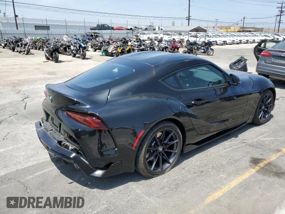 2024 Toyota Supra 3.0 with VIN WZ1DB0G09RW067919, listed as a Copart auction lot 60362925 with 6,305 mi miles and Salvage title. Bid and sale history available at DreamBid. Image 3.