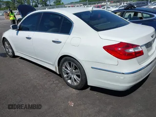2012 Hyundai Genesis 3.8L z VIN KMHGC4DD0CU185198, wystawiony jako IAAI lot #42209317 z przebiegiem 214 757 mil mil oraz . Historia ofert i sprzedaży dostępna na DreamBid. Obrazek 3.