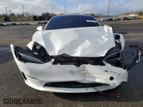 2024 Tesla Model S с VIN 5YJSA1E59RF541014, выставлен на аукционе Copart как лот 86646114 с пробегом 7 404 миль миль и Списание • Salvage title. История ставок и продаж доступна на DreamBid. Изображение 5.