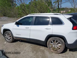 2018 Jeep Cherokee Limited с VIN 1C4PJLDB8JD563185, выставлен на аукционе IAAI как лот 41997900 с пробегом 72 902 миль миль и . История ставок и продаж доступна на DreamBid. Изображение 14.