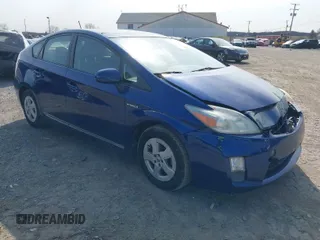 2010 Toyota Prius II with VIN JTDKN3DU0A5228383, listed as a IAAI auction lot 41759951 with 166,732 mi miles. Bid and sale history available at carsss.com. Image 1.