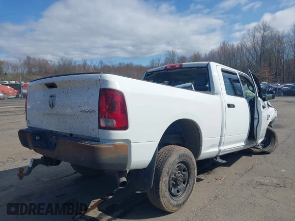 2018 Ram 2500 Tradesman с VIN 3C6UR5CJ2JG379628, выставлен на аукционе IAAI как лот 41920665 с пробегом Не указан миль и . История ставок и продаж доступна на DreamBid. Изображение 4.