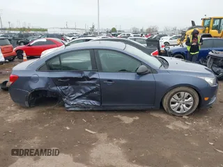2014 Chevrolet Cruze LS with VIN 1G1PA5SH9E7274901, listed as a IAAI auction lot 42013231 with 95,204 mi miles and . Bid and sale history available at DreamBid. Image 14.