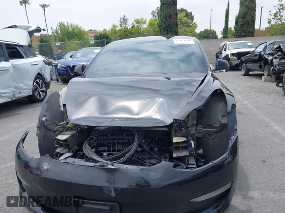 2023 Tesla Model 3 z VIN 5YJ3E1EAXPF604916, wystawiony jako IAAI lot #42461640 z przebiegiem 28 123 mil mil oraz . Historia ofert i sprzedaży dostępna na DreamBid. Obrazek 13.