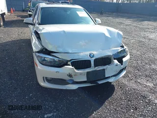 2014 BMW 3 Series 328d xDrive с VIN WBA3D5C52EKX99519, выставлен на аукционе IAAI как лот 41909624 с пробегом 112 395 миль миль и . История ставок и продаж доступна на DreamBid. Изображение 6.