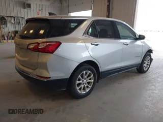 2020 Chevrolet Equinox LT z VIN 3GNAXUEV4LS654225, wystawiony jako IAAI lot #42098898 z przebiegiem 108 684 mil mil oraz . Historia ofert i sprzedaży dostępna na DreamBid. Obrazek 4.