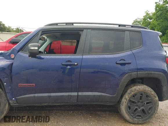 2018 Jeep Renegade Trailhawk with VIN ZACCJBCB5JPH58897, listed as a IAAI auction lot 42299048 with 77,204 mi miles and . Bid and sale history available at DreamBid. Image 14.