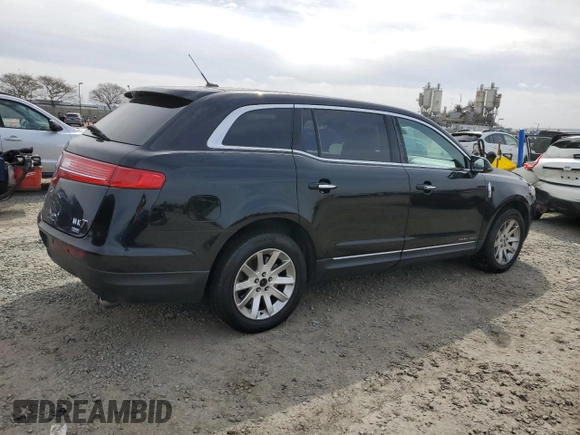 2018 Lincoln MKT with VIN 2LMHJ5NK9JBL00840, listed as a Copart auction lot 49354005 with 259,267 mi miles and Salvage Title. Bid and sale history available at carsss.com. Image 3.