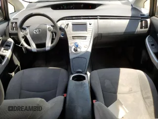 2014 Toyota Prius Four z VIN JTDKN3DU7E1754300, wystawiony jako Copart lot #56689485 z przebiegiem 184 175 mil mil oraz Czysty tytuł • Clean title. Historia ofert i sprzedaży dostępna na DreamBid. Obrazek 8.