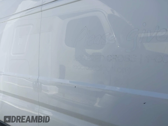 2018 Ram ProMaster Cargo with VIN 3C6URVJG6JE141767, listed as a IAAI auction lot 41533451 with 92,184 mi miles. Bid and sale history available at carsss.com. Image 15.