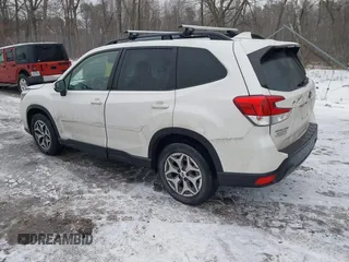 2021 Subaru Forester Premium with VIN JF2SKAFCXMH564760, listed as a IAAI auction lot 41452629 with 43,254 mi miles and . Bid and sale history available at DreamBid. Image 3.