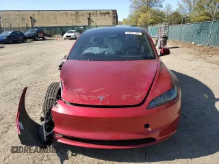 2025 Tesla Model 3 Long Range z VIN 5YJ3E1EA7SF906723, wystawiony jako Copart lot #53521795 z przebiegiem 5 115 mil mil oraz Szkoda całkowita • Salvage title. Historia ofert i sprzedaży dostępna na DreamBid. Obrazek 5.