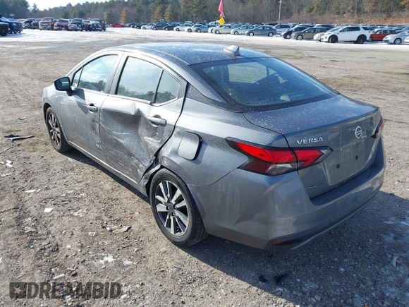 2021 Nissan Versa SV z VIN 3N1CN8EV9ML886249, wystawiony jako IAAI lot #41340890 z przebiegiem 85 931 mil mil oraz . Historia ofert i sprzedaży dostępna na DreamBid. Obrazek 3.