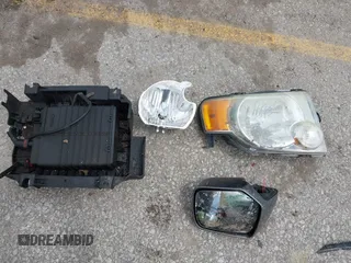 2010 Ford Escape Limited с VIN 1FMCU0E76AKC66681, выставлен на аукционе IAAI как лот 42168260 с пробегом 254 930 миль миль и . История ставок и продаж доступна на DreamBid. Изображение 12.