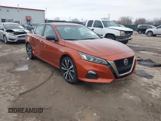 2022 Nissan Altima 2.5 SR with VIN 1N4BL4CV9NN360687, listed as a IAAI auction lot 41535832 with 55,046 mi miles. Bid and sale history available at carsss.com. Image 1.