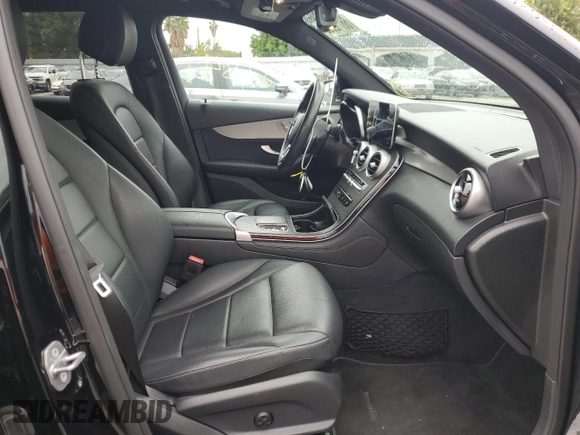 2020 Mercedes-Benz GLC with VIN W1N0G8DB9LF796540, listed as a Copart auction lot 66712382 with 32,841 mi miles. Bid and sale history available at carsss.com. Image 5.