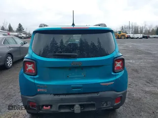 2021 Jeep Renegade Trailhawk with VIN ZACNJDC15MPN30461, listed as a IAAI auction lot 41846420 with 53,458 mi miles and . Bid and sale history available at DreamBid. Image 17.
