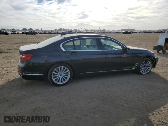 2018 BMW 7 Series 740i with VIN WBA7E2C50JG742052, listed as a Copart auction lot 72192053 with 31,946 mi miles and . Bid and sale history available at DreamBid. Image 3.