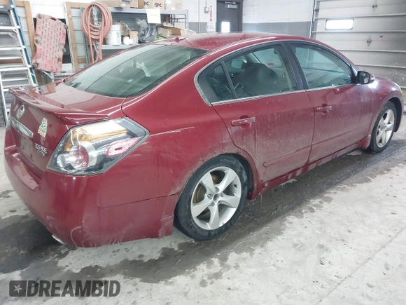 2007 Nissan Altima SL with VIN 1N4BL21E57C224126, listed as a IAAI auction lot 41935215 with 139,637 mi miles and . Bid and sale history available at DreamBid. Image 4.