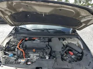 2018 Honda Accord EX-L с VIN 1HGCV3F51JA013212, выставлен на аукционе Copart как лот 53780145 с пробегом 156 907 миль миль и Списание • Salvage title. История ставок и продаж доступна на DreamBid. Изображение 11.